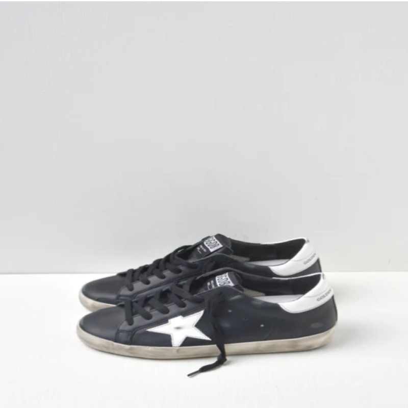 Superstar Leather Sneakers  - (Black) - (Size 7)